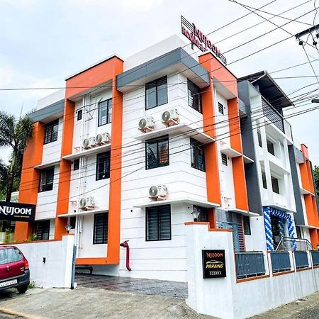 Hotel Nujoom Rooms & Apartments Kochi Dış mekan fotoğraf