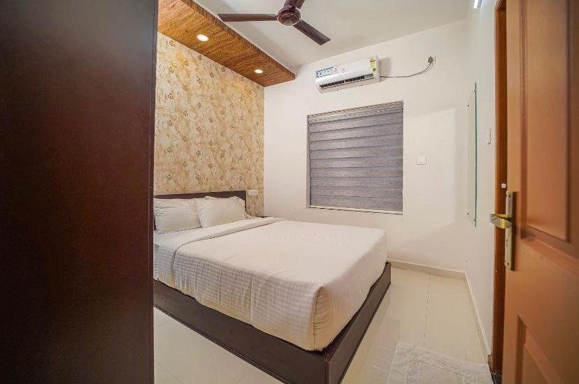 Hotel Nujoom Rooms & Apartments Kochi Dış mekan fotoğraf