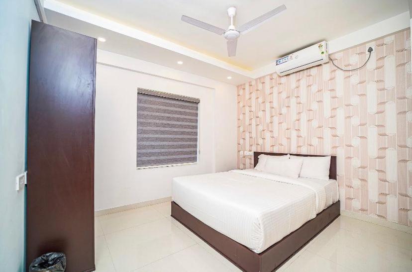 Hotel Nujoom Rooms & Apartments Kochi Dış mekan fotoğraf
