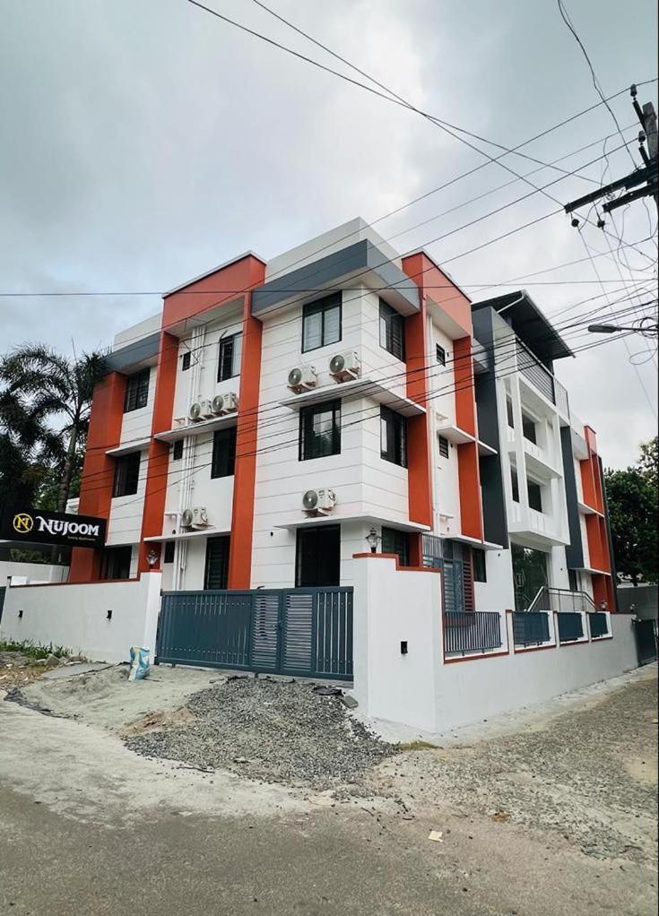 Hotel Nujoom Rooms & Apartments Kochi Dış mekan fotoğraf